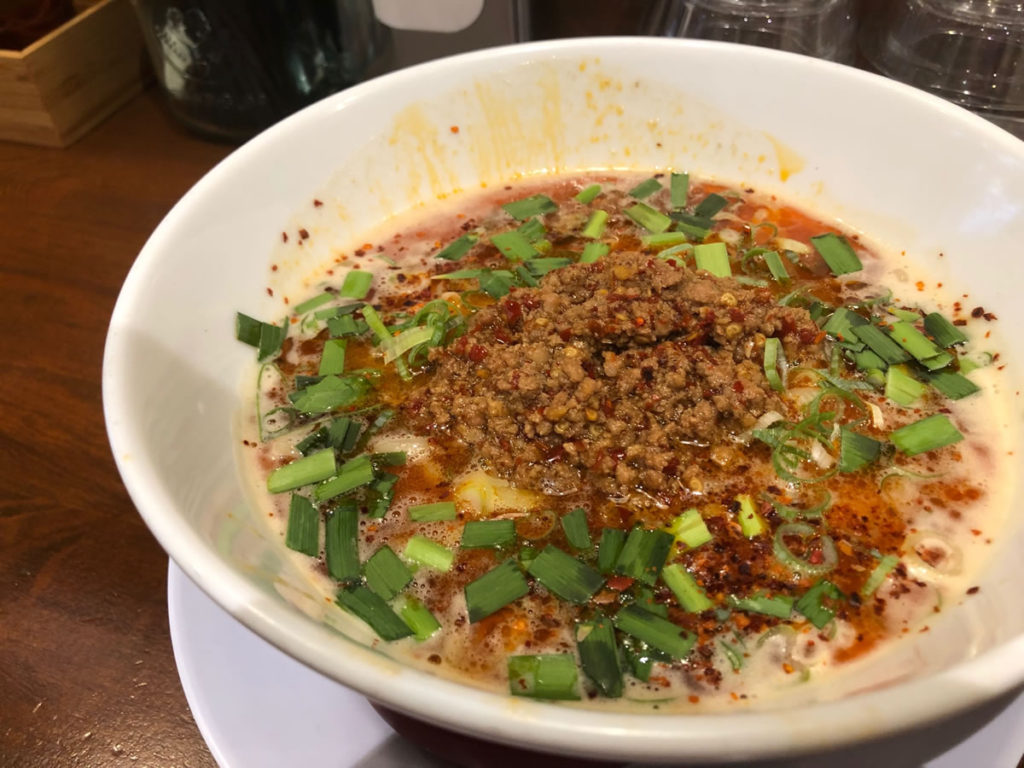 堺筋本町「麺屋やまひで」　新台湾ラーメン