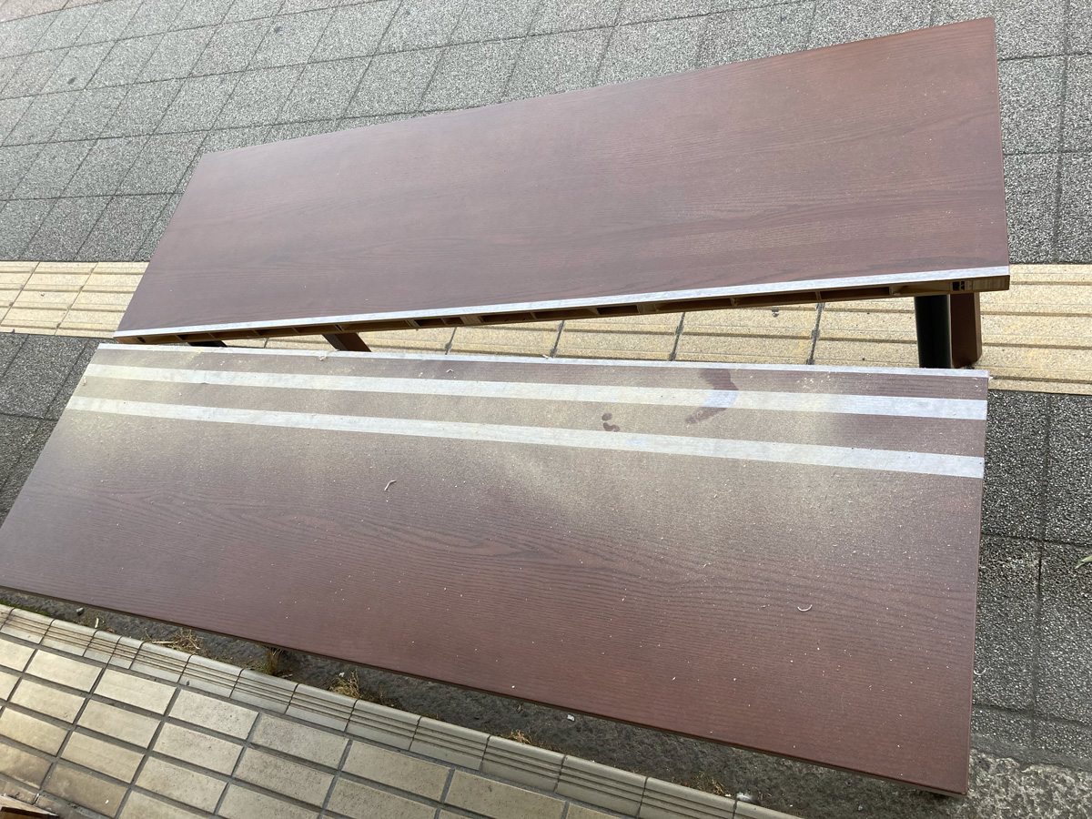 ダイニングテーブル真っ二つ