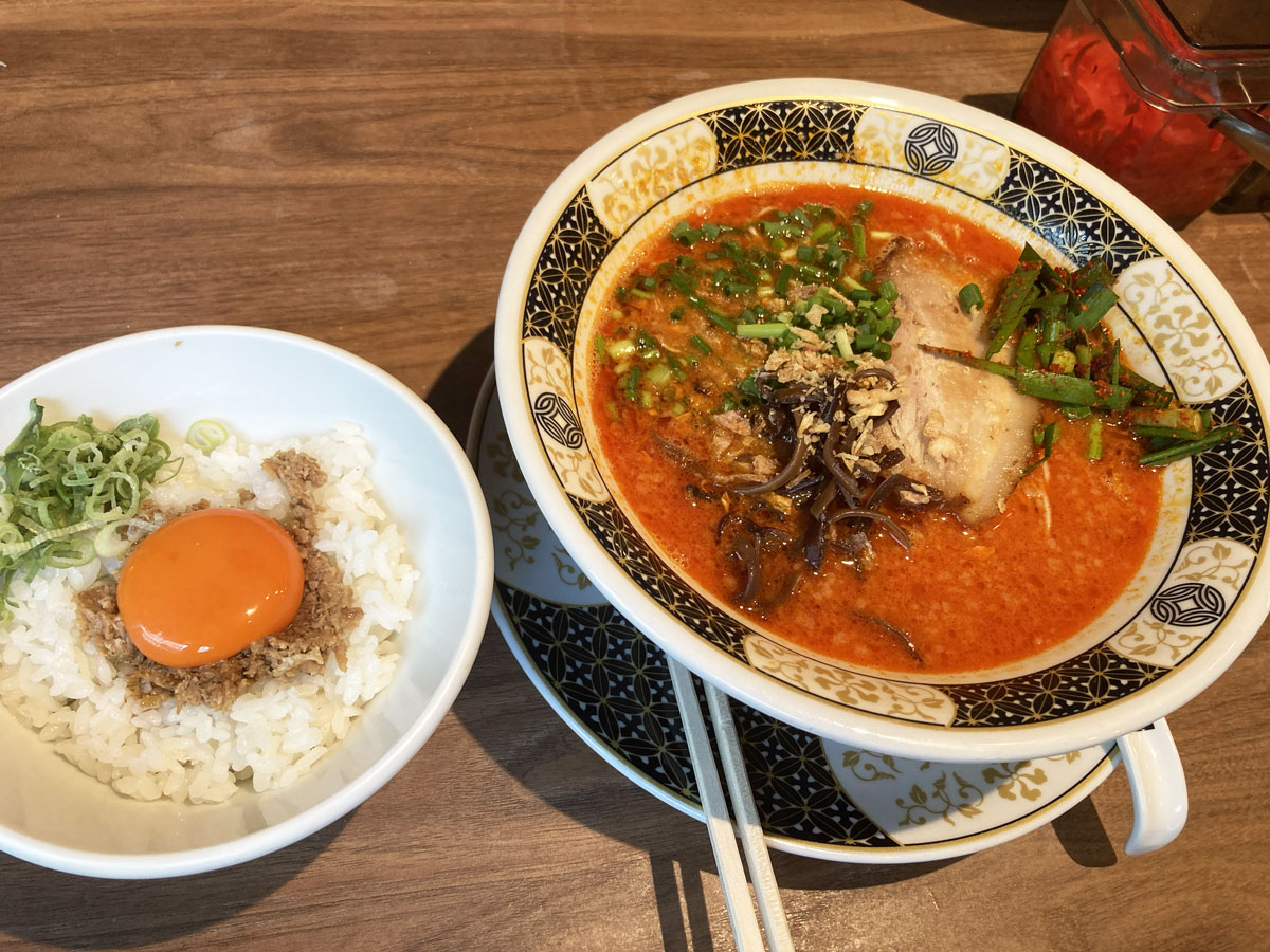 梅田・神虎 赤虎ランチセット