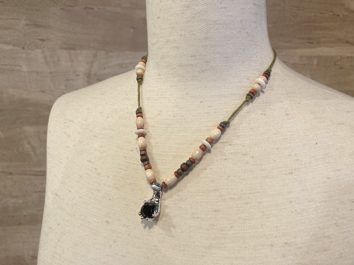 ビーズセットしたペンダント2