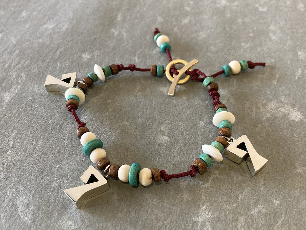 スリーセブンのブレスレット