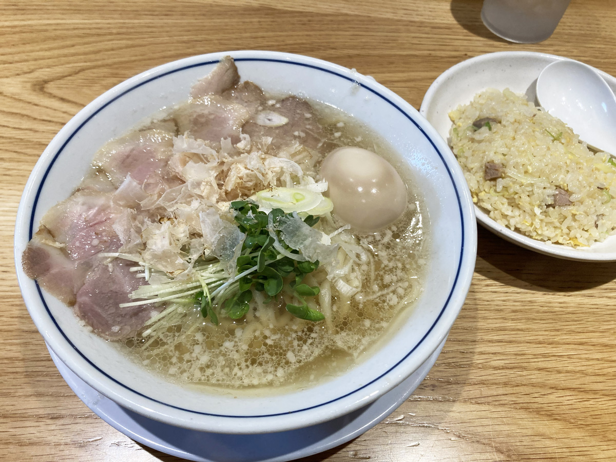 らーめん鱗　味玉塩らーめん