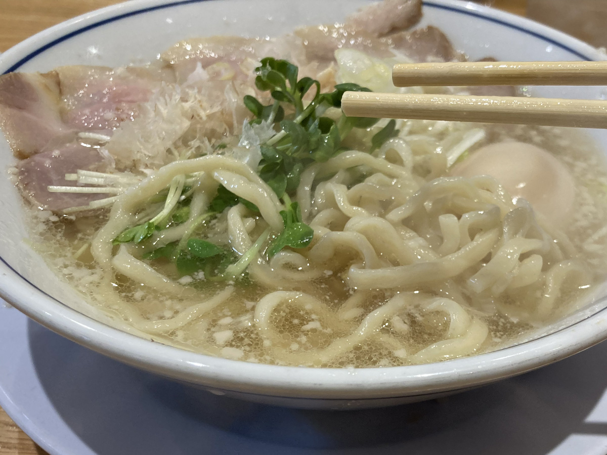 らーめん鱗　味玉塩らーめん2