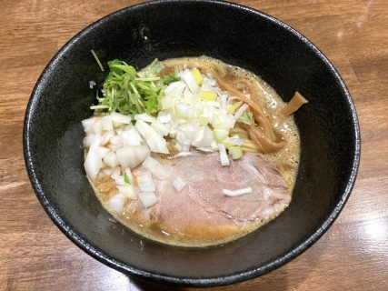 ラーメンスタンド MEN BOX 堺筋本町店　とりとん醤油ラーメン