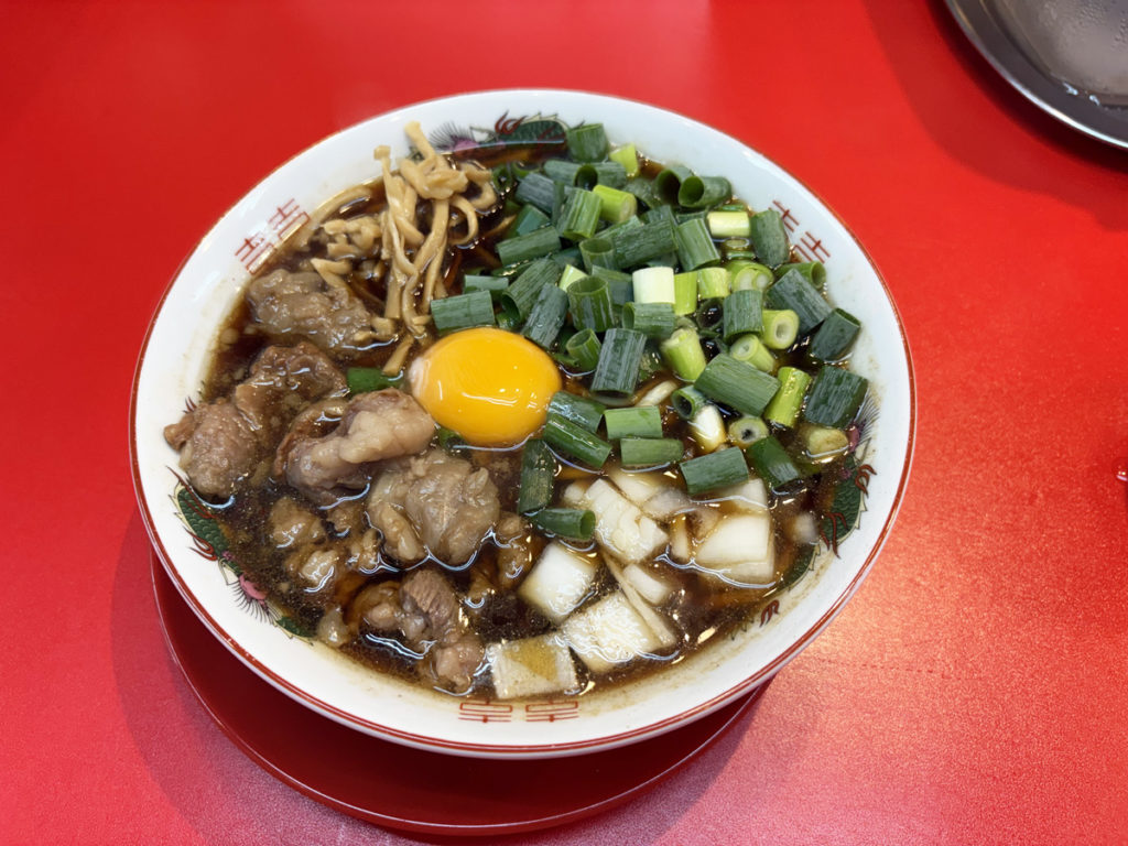 大阪・堺筋本町「﨑ちゃんラーメン」で牛すじ中華そばBLACKを食す
