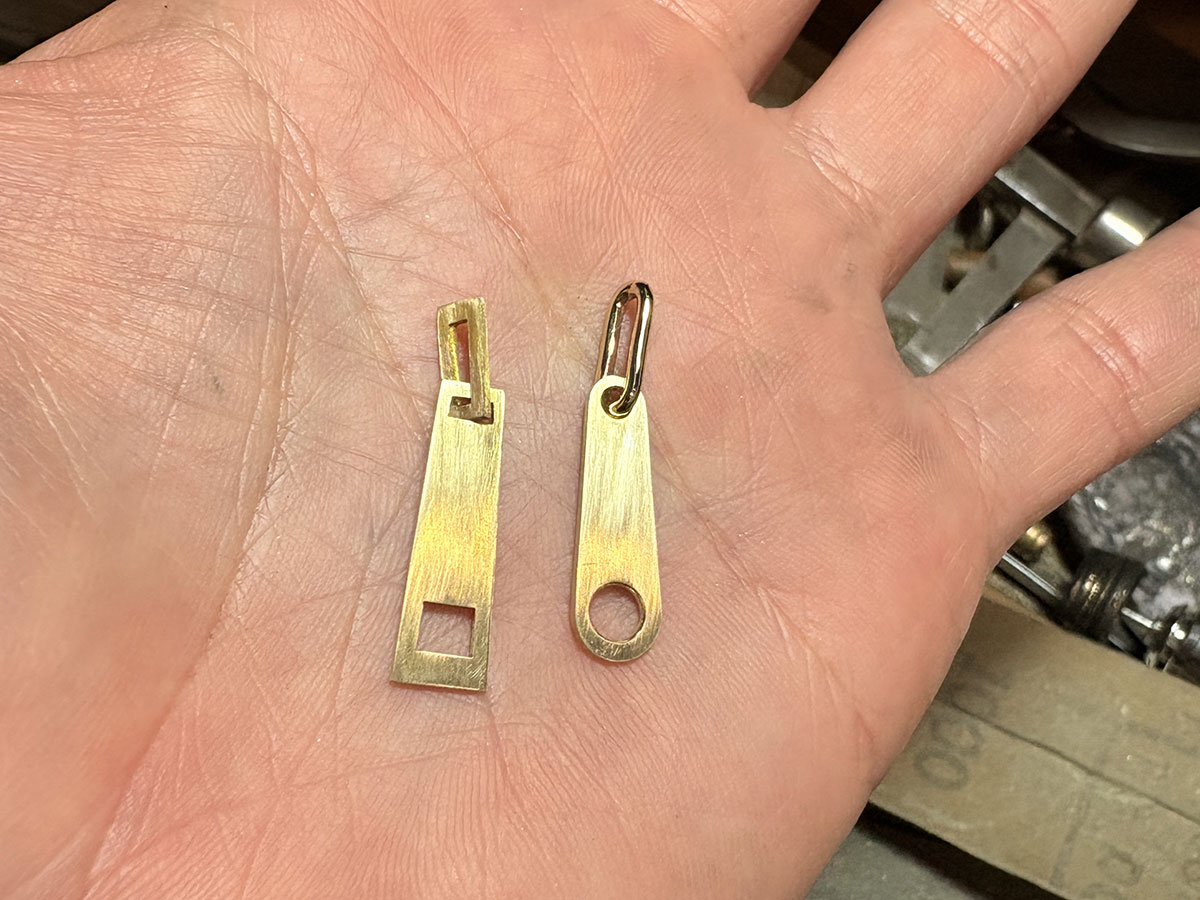 ジッパーの持つとこペンダント